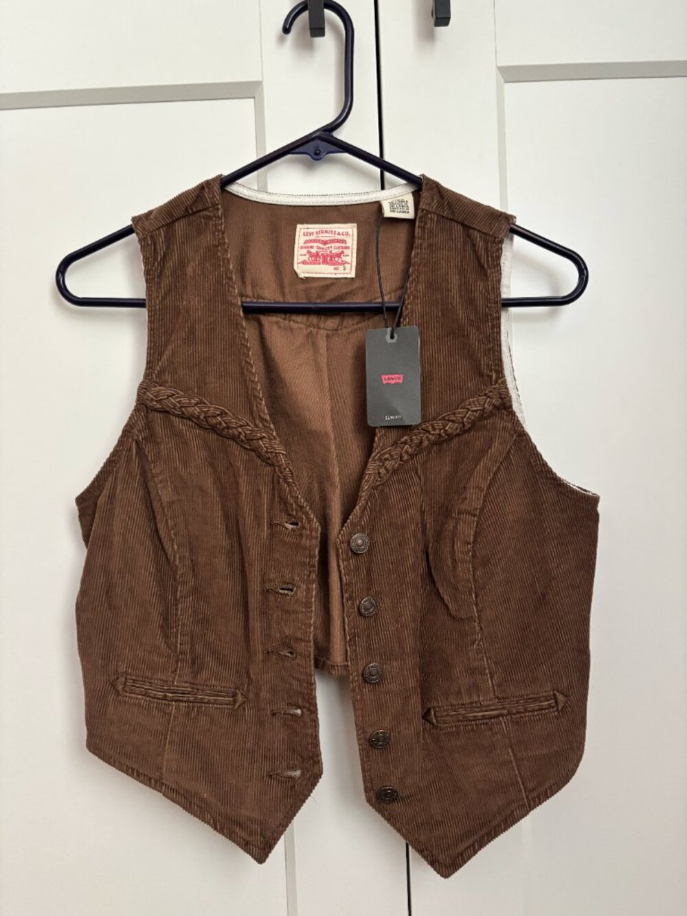 NEW Levi's Braided Corduroy Vest, Size Small